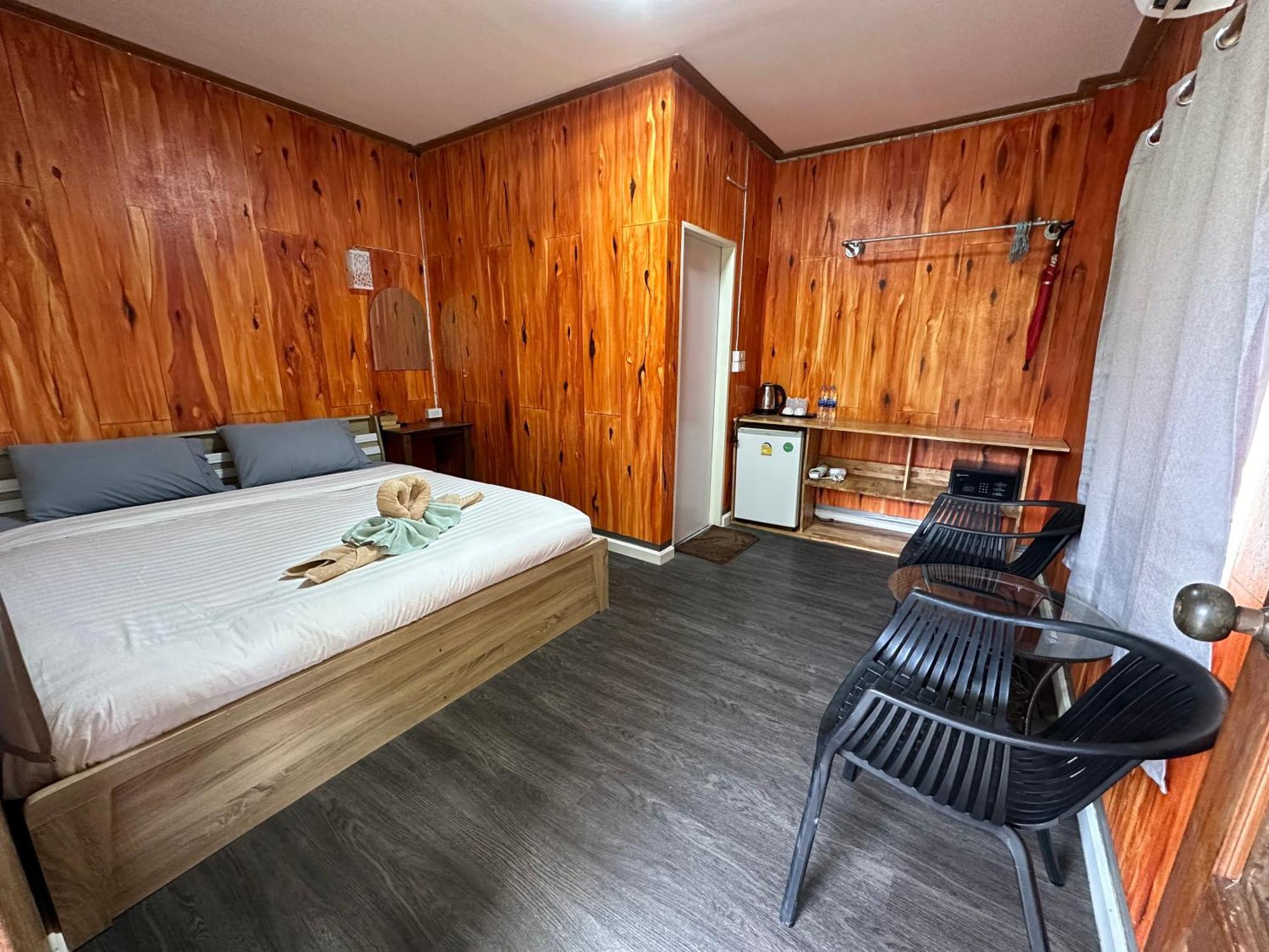 Suan Nai Kokut Resort Ko Kut Bagian luar foto